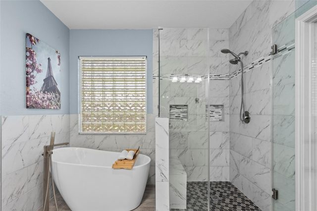 1011 Elm Pointe, League City, TX 77573