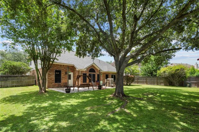 1011 Elm Pointe, League City, TX 77573