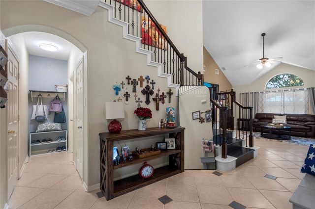 1011 Elm Pointe, League City, TX 77573