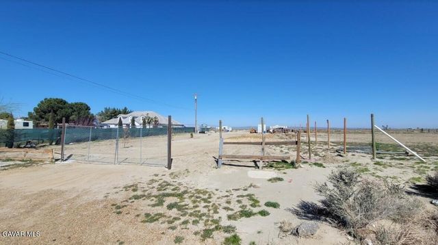 Vic Avenue G14 36 Ste, Lancaster, CA 93535