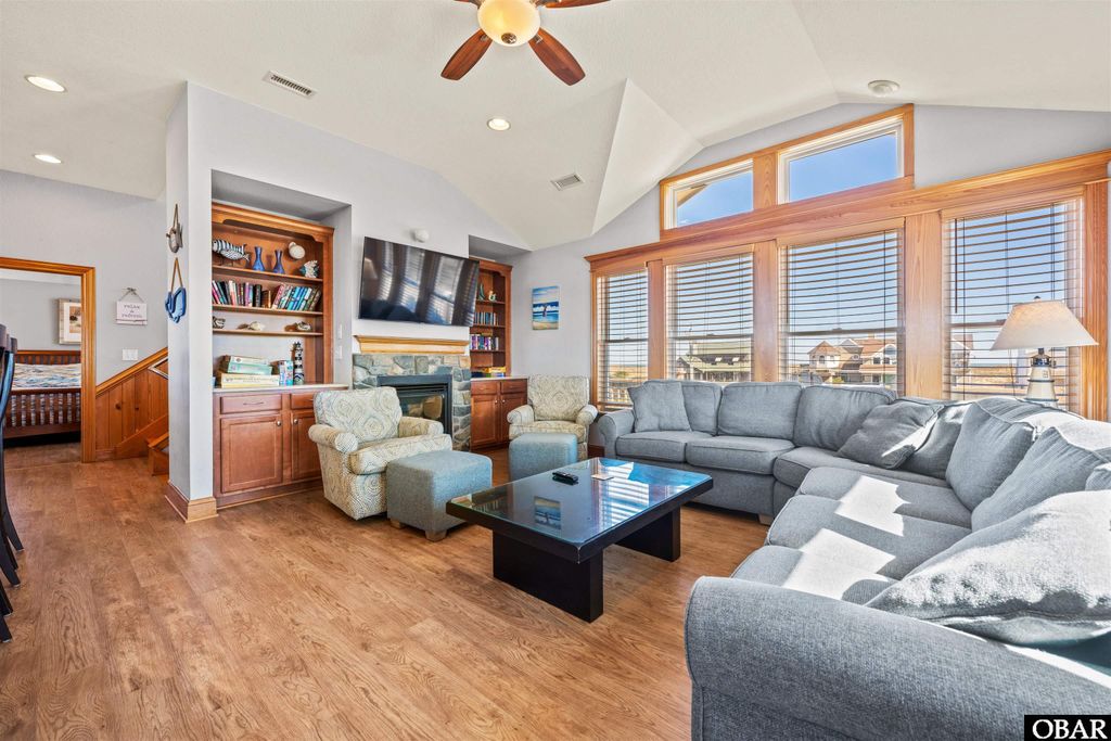 Image 15 of property listing at 2274 Sandfiddler Road Lot #10, Corolla, NC 27927