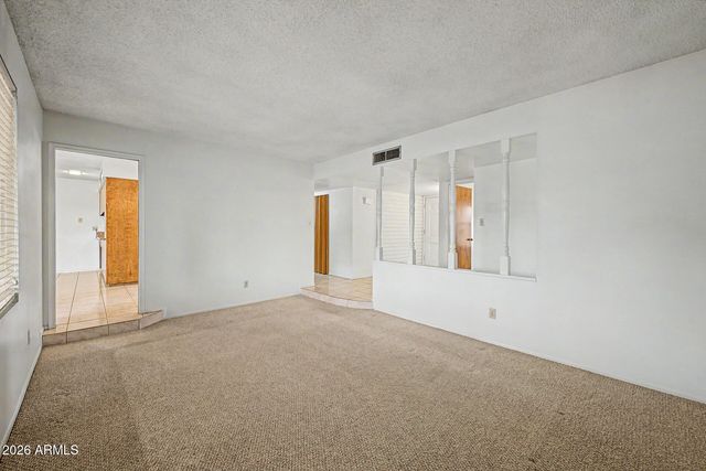 4024 W DUNLAP Avenue, Phoenix, AZ 85051