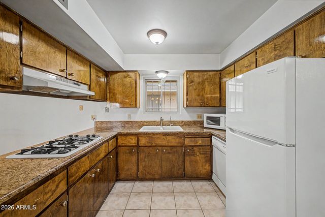 4024 W DUNLAP Avenue, Phoenix, AZ 85051