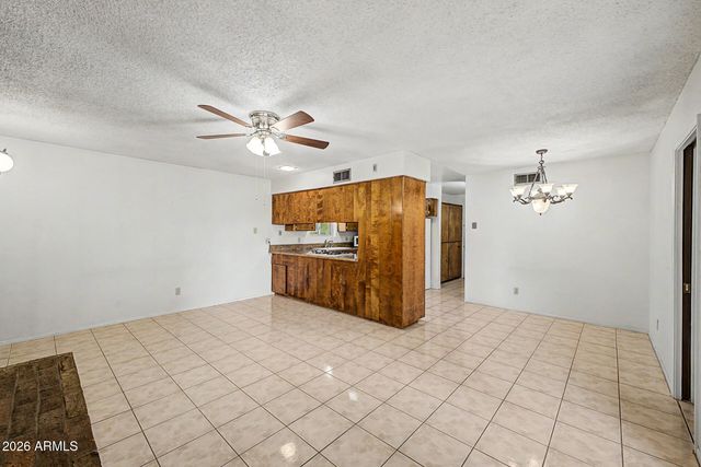 4024 W DUNLAP Avenue, Phoenix, AZ 85051