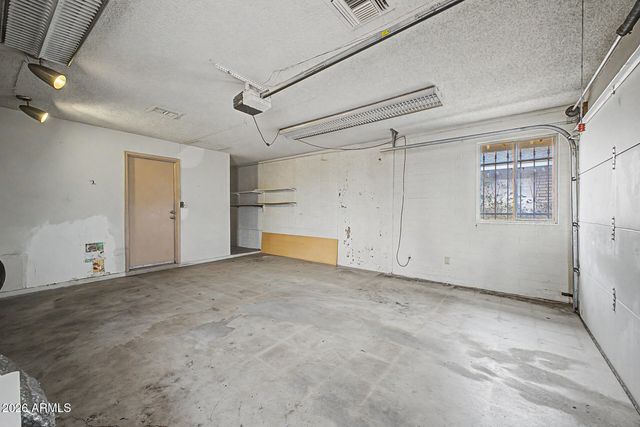 4024 W DUNLAP Avenue, Phoenix, AZ 85051