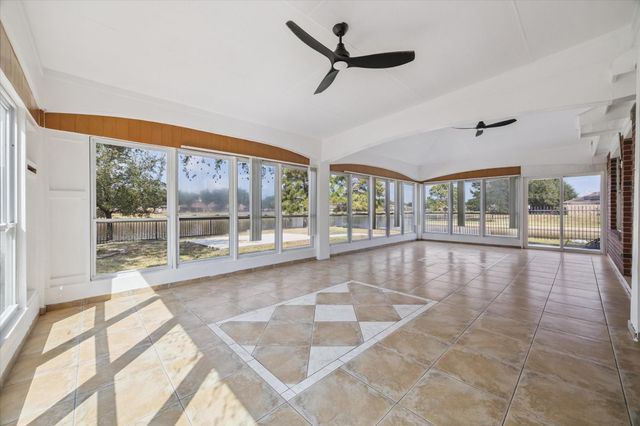 17610 Prospect Meadows Drive, Houston, TX 77095