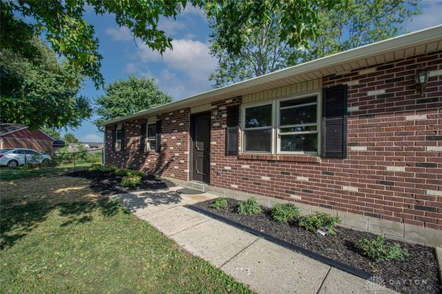 1421 Zelda Court, Eaton, OH 45320