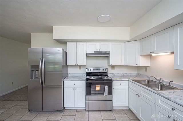 1421 Zelda Court, Eaton, OH 45320