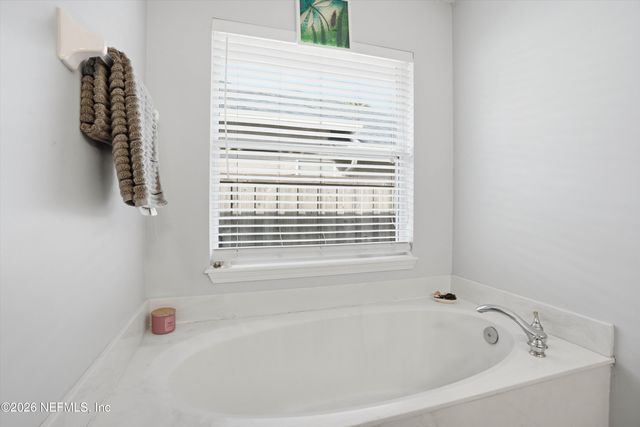3568 BAY ISLAND Circle, Jacksonville Beach, FL 32250