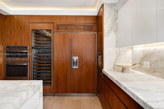 1001 NE 96th St, Miami Shores, FL 33138