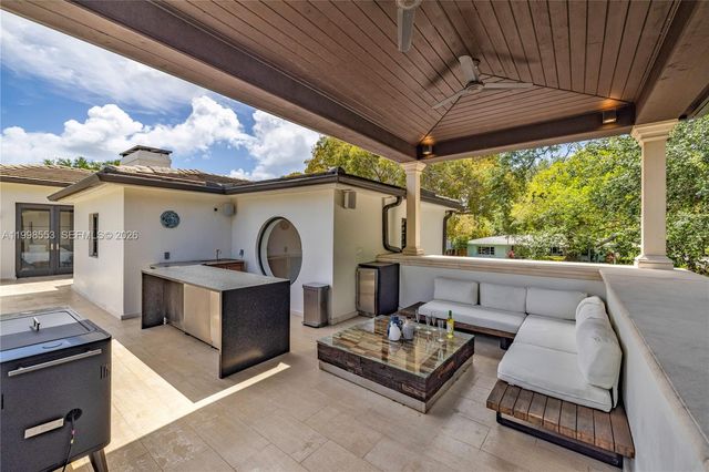 1001 NE 96th St, Miami Shores, FL 33138