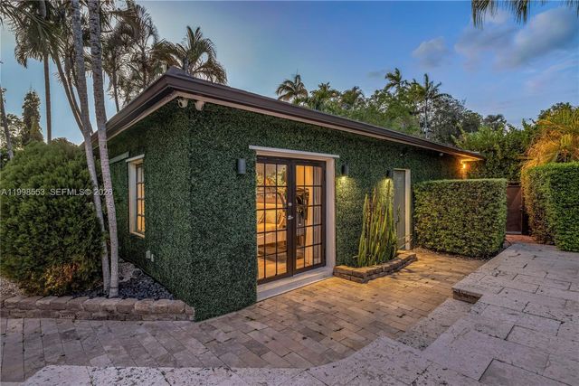 1001 NE 96th St, Miami Shores, FL 33138