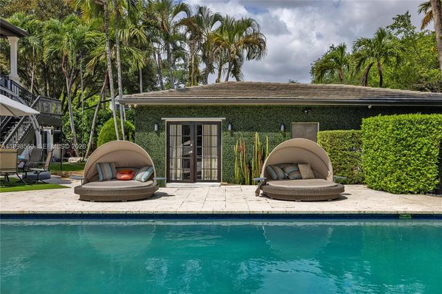 1001 NE 96th St, Miami Shores, FL 33138