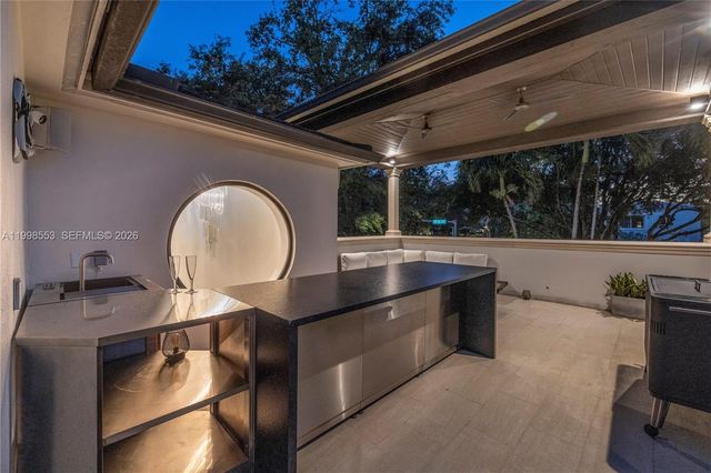 1001 NE 96th St, Miami Shores, FL 33138