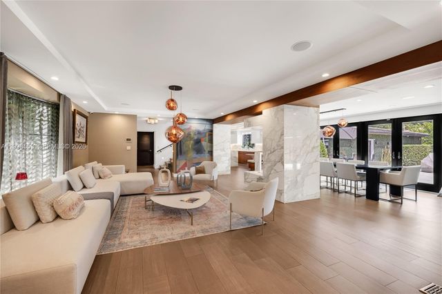 1001 NE 96th St, Miami Shores, FL 33138