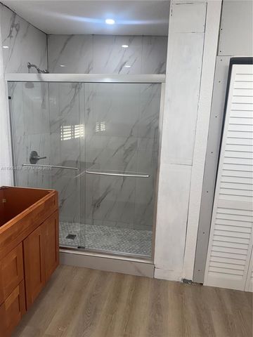 344 SW 80th Ave -, Miami, FL 33144