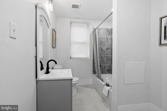 5944 CATHARINE ST, Philadelphia, PA 19143