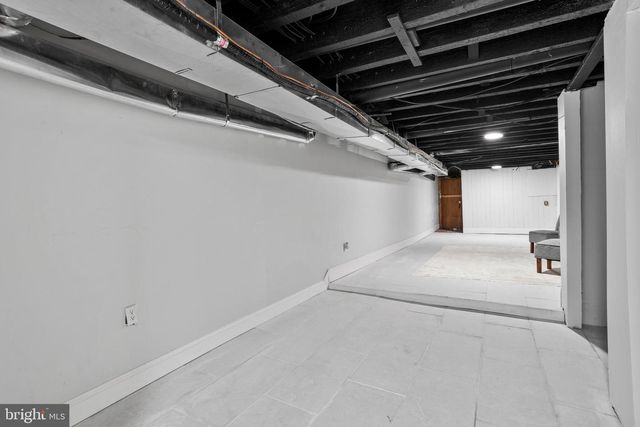 5944 CATHARINE ST, Philadelphia, PA 19143