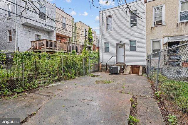 5944 CATHARINE ST, Philadelphia, PA 19143