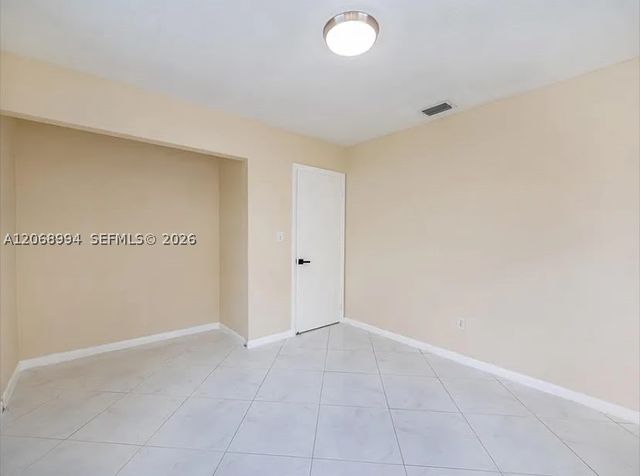 9402 SW 185th Ter, Cutler Bay, FL 33157