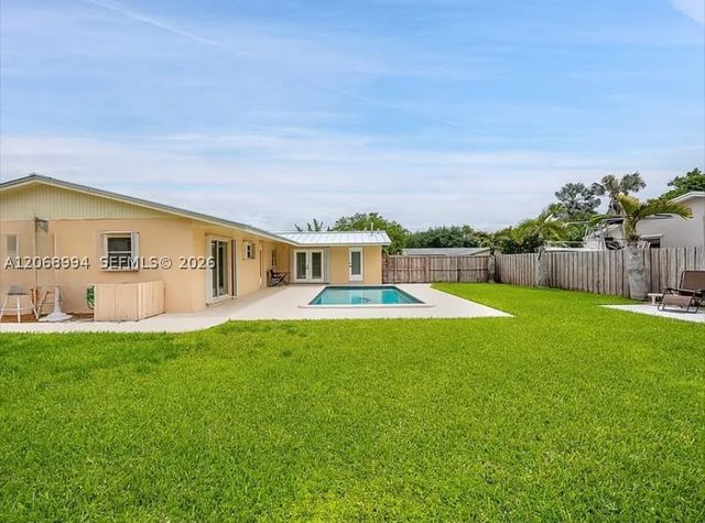 9402 SW 185th Ter, Cutler Bay, FL 33157