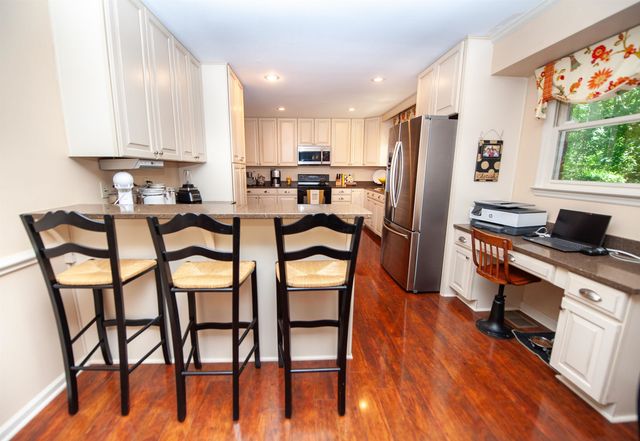 619 Pleasant Point, Spartanburg, SC 29301