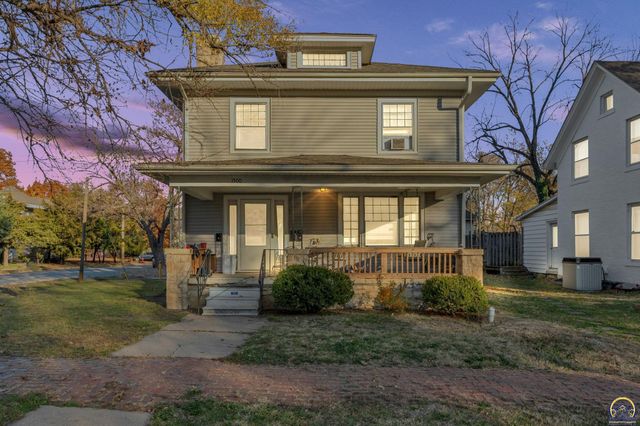 1500 SW Mulvane ST, Topeka, KS 66604