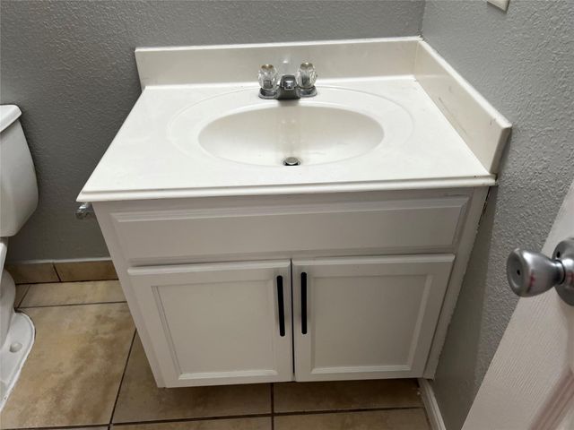 2706 Piney Lake Court, Houston, TX 77038