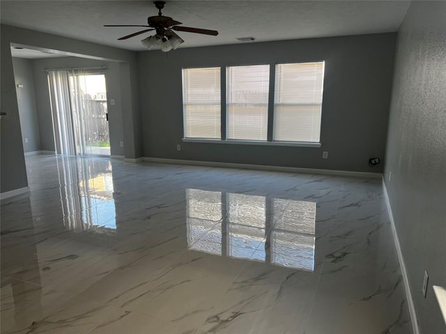 2706 Piney Lake Court, Houston, TX 77038