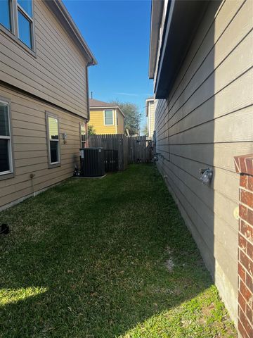 2706 Piney Lake Court, Houston, TX 77038