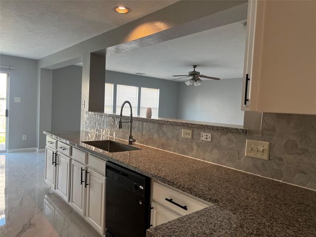 2706 Piney Lake Court, Houston, TX 77038