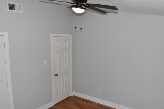 15 Walnut Lane, Point Blank, TX 77364