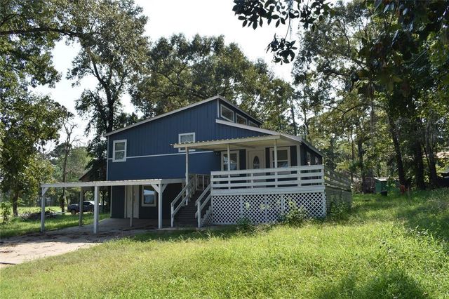15 Walnut Lane, Point Blank, TX 77364
