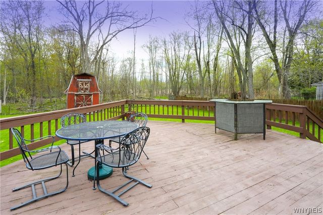 373 Ayer Road, Amherst, NY 14221
