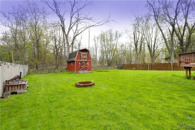 373 Ayer Road, Amherst, NY 14221
