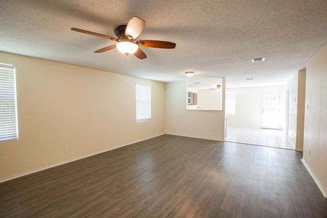 605 Rocky Springs Drive, Mckinney, TX 75071
