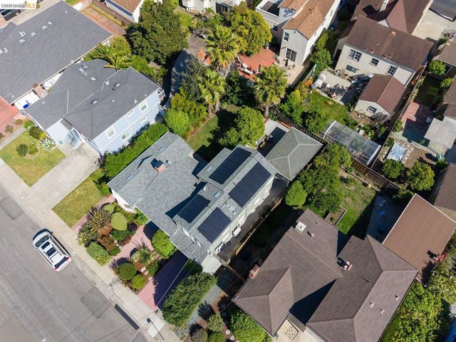 575 Mckinley Ct, San Leandro, CA 94577