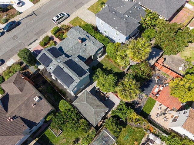 575 Mckinley Ct, San Leandro, CA 94577