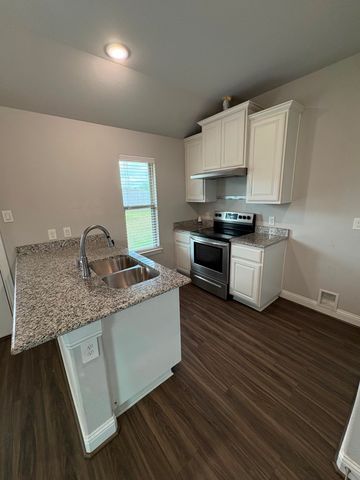 1433 Brindle Drive, Greenville, TX 75402