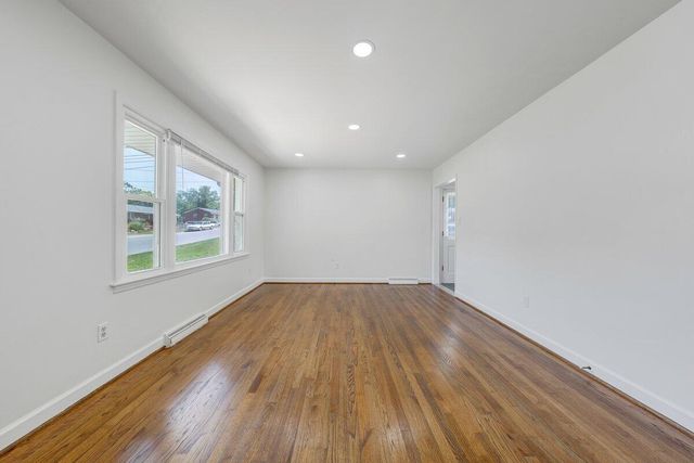 3754 Norway AVE, Roanoke, VA 24017