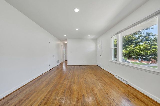 3754 Norway AVE, Roanoke, VA 24017