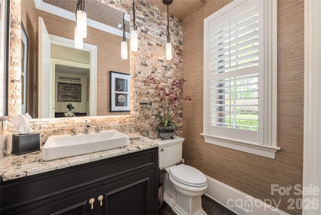 131 The Point Drive, Mooresville, NC 28117