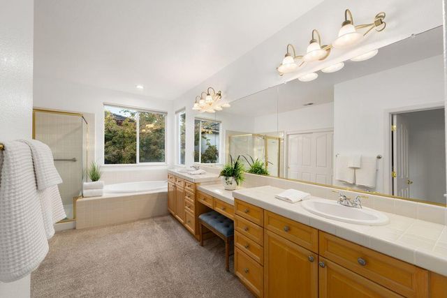 9788 Waterfowl Dr, Elk Grove, CA 95757