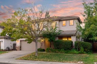 9788 Waterfowl Dr, Elk Grove, CA 95757