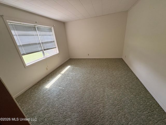 9417 Freeland Street, Moss Point, MS 39562
