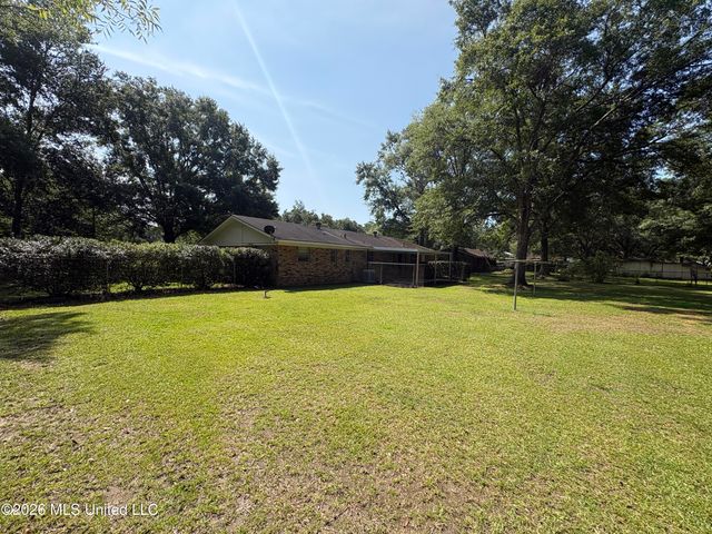 9417 Freeland Street, Moss Point, MS 39562
