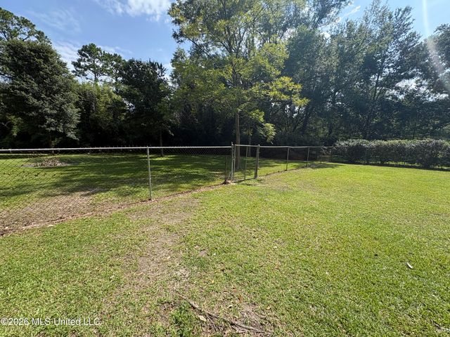 9417 Freeland Street, Moss Point, MS 39562