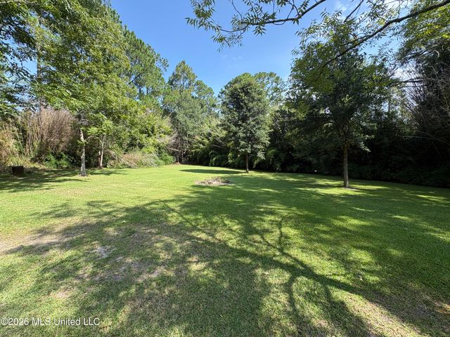 9417 Freeland Street, Moss Point, MS 39562