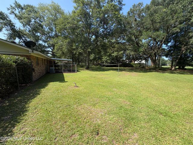 9417 Freeland Street, Moss Point, MS 39562