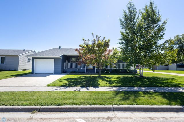 204 4th Avenue E, Ada, MN 56510